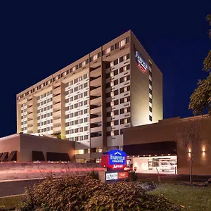 Hotel Fairfield & By Marriott Uptown